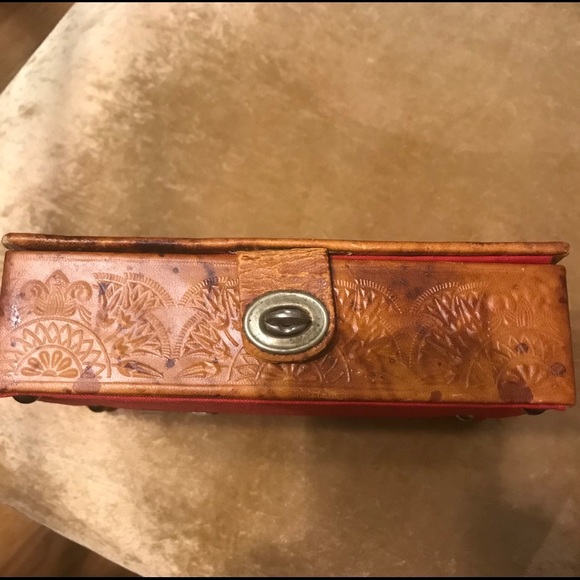 Vintage Leather Jewelry Box. Made in Egypt - Picture 3 of 8